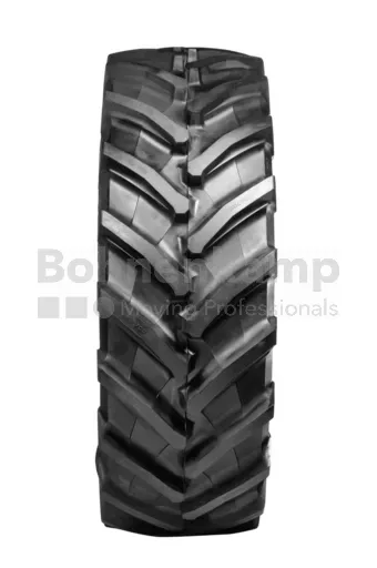 Reifen 520 / 70 R 38, TM700PT